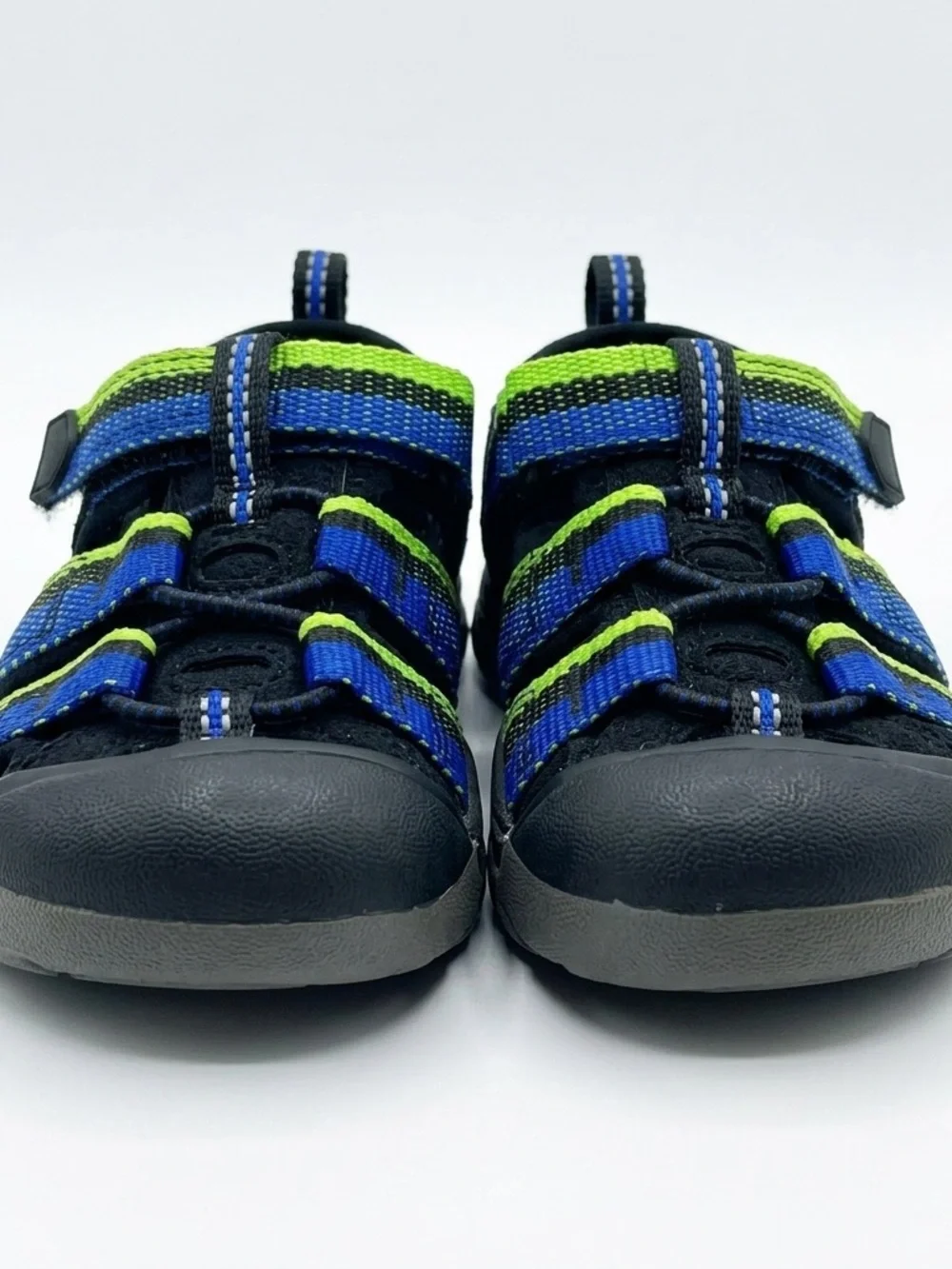 KEEN Newport H2 Kids Closed-Toe Fisherman Sandals Hook & Loop US 4 EU 19